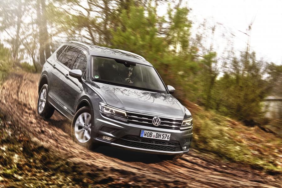  Volkswagen Tiguan Offroad 2018 года  (WW) (фото 12 из 15)